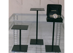 Accessary display